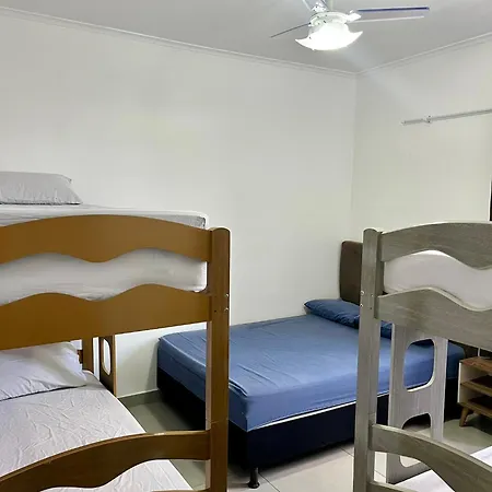 Apartamento Pe Na Areia Praia Tombo Guaruja Exterior photo